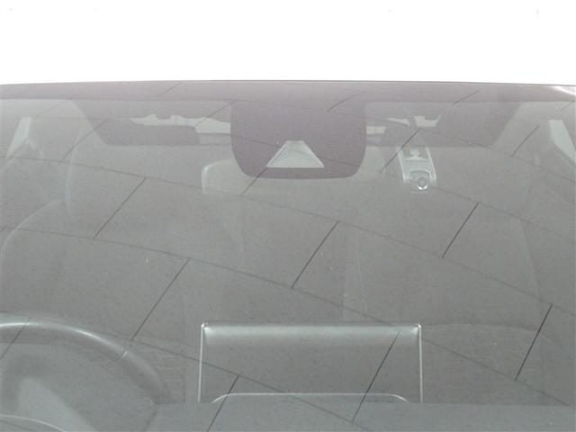 サポカーＳとは、衝突被害軽減ブレーキに加えて、ペダル踏み間違い時加速抑制装置※を搭載したクルマが対象となります。詳しくは販売店スタッフまでおたずねください。※マニュアル車は除く