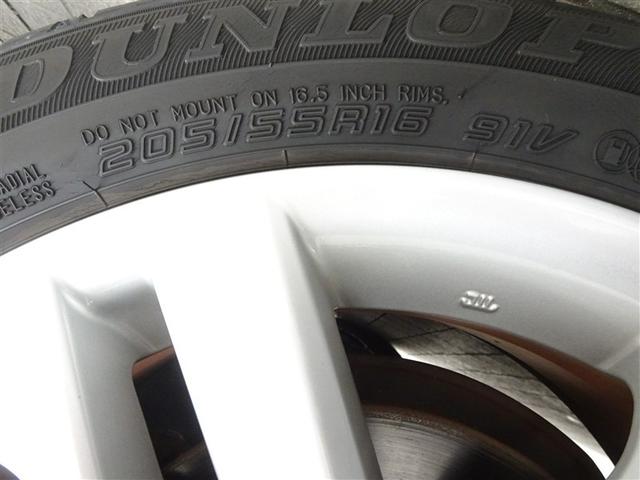 山道のコーナリングや荒れた路面でも、安定した乗り心地を実現するサスペンションです。スピードの出しすぎには注意！