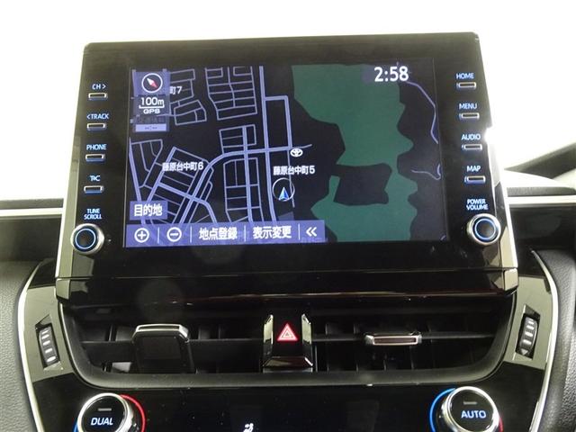 純正ナビを装備。タッチパネル式で使いやすく、お出かけもラクラクです。