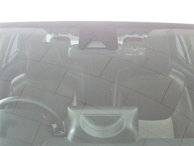 ヤリスクロス ハイブリッドZ インテリジェントキー アルミホイル LEDライト 1オ-ナ- リアカメラ クルーズコントロール 横滑り防止システム ナビTV メモリーナビゲーション 電動シ-ト パワステ オートエアコン キーフリー(9枚目)