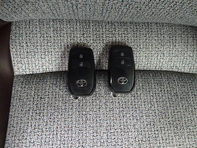 ヤリスクロス ハイブリッドZ インテリジェントキー アルミホイル LEDライト 1オ-ナ- リアカメラ クルーズコントロール 横滑り防止システム ナビTV メモリーナビゲーション 電動シ-ト パワステ オートエアコン キーフリー(29枚目)