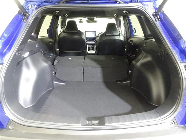 カローラクロス ハイブリッド Z LEDヘッドライト ディスプレイオーディオ(ナビあり・TVなし) バックカメラ Bluetoothオーディオ 運転席電動シート 前席シートヒーター 合成皮革シート ETC車載器 純正アルミホイール(20枚目)