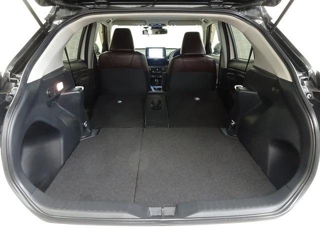 ヤリスクロス ハイブリッドZ インテリジェントキー アルミホイル LEDライト 1オ-ナ- リアカメラ クルーズコントロール 横滑り防止システム ナビTV メモリーナビゲーション 電動シ-ト パワステ オートエアコン キーフリー(21枚目)