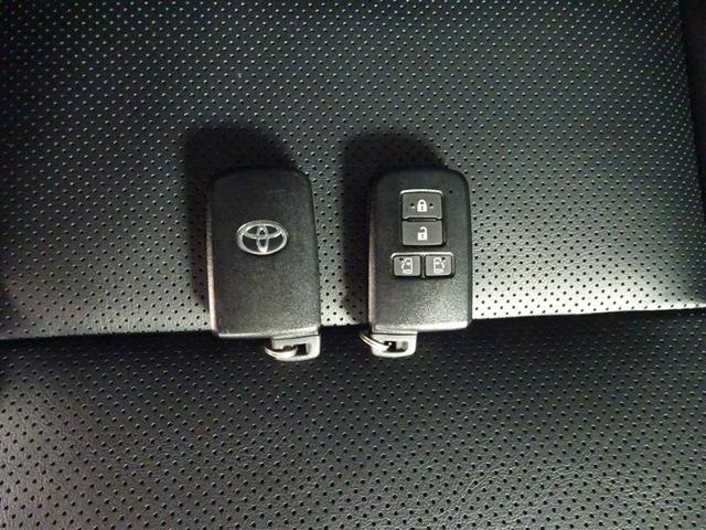 アルファードハイブリッド SRサイドリフト サイドリフトアップシート LEDヘッドライト ドライブレコーダー ディスプレイオーディオ(ナビあり・TVあり) Bluetoothオーディオ バックカメラ 両側電動スライドドア 合成皮革シート(28枚目)