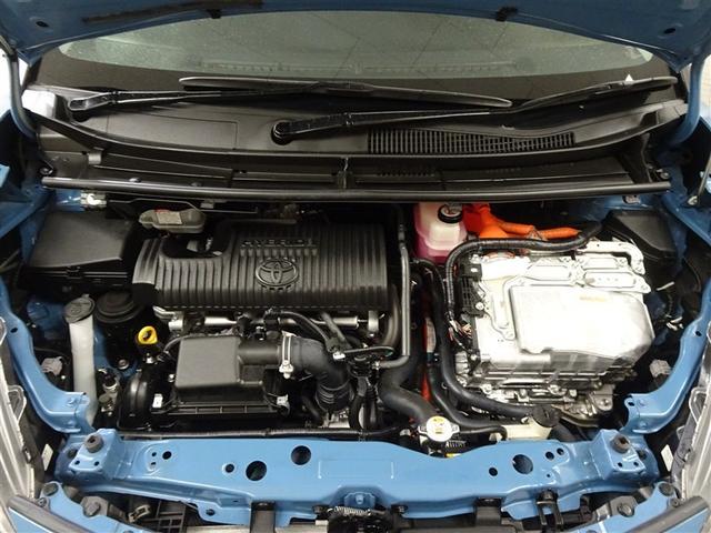 シエンタ ハイブリッドＧ　グランパー　プリクラッシュセーフティ　地デジ　ＬＥＤ　ナビＴＶ　ＤＶＤ　パワーウインドウ　パワーステアリング　オートエアコン　ＡＢＳ　エアバッグ　Ｂカメラ　クルーズコントロール　３列シート　ＥＴＣ　メモリーナビ（10枚目）