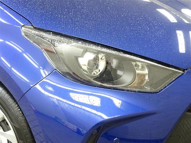 ヤリス Ｇ　バックモニタ－　誤発進抑制機能　１オーナー車　スマートキー　盗難防止装置　横滑り防止機能　キーレス　ＥＴＣ　オートエアコン　メモリーナビ　ＡＢＳ　運転席エアバック　サイドエアバッグ　記録簿有　ナビ（11枚目）