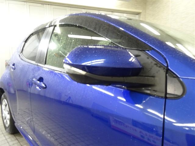 ヤリス Ｇ　バックモニタ－　誤発進抑制機能　１オーナー車　スマートキー　盗難防止装置　横滑り防止機能　キーレス　ＥＴＣ　オートエアコン　メモリーナビ　ＡＢＳ　運転席エアバック　サイドエアバッグ　記録簿有　ナビ（14枚目）