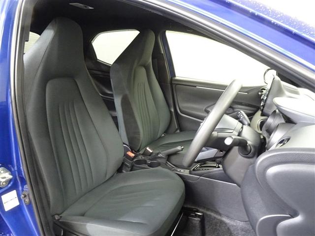 ヤリス Ｇ　バックモニタ－　誤発進抑制機能　１オーナー車　スマートキー　盗難防止装置　横滑り防止機能　キーレス　ＥＴＣ　オートエアコン　メモリーナビ　ＡＢＳ　運転席エアバック　サイドエアバッグ　記録簿有　ナビ（15枚目）