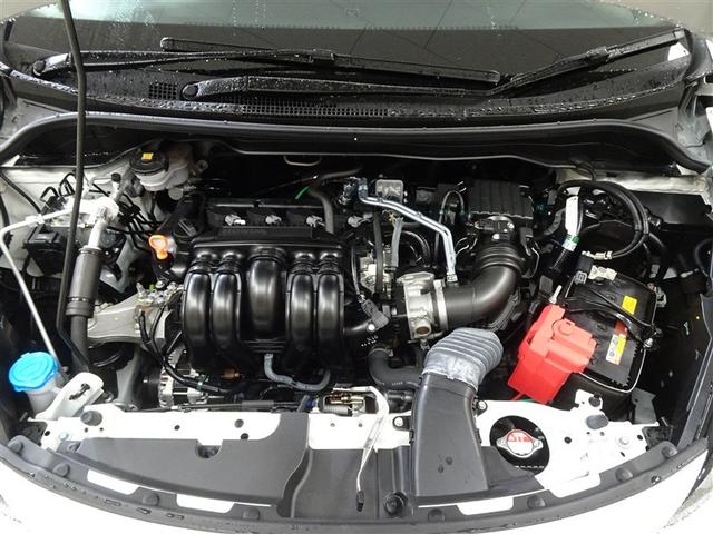 フィット リュクス　メモリーナビ　オートエアコン　Ｒカメラ　スマートキー　ＥＴＣ　ＶＳＡ　ＬＥＤ　盗難防止システム　クルーズコントロール　衝突被害軽減ブレーキ　地デジ　革シート　１オーナー（10枚目）