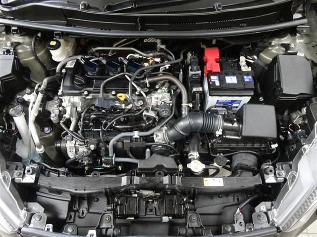 ヤリス Ｚ　ＬＥＤヘッドライト　運転席＆助手席シートヒーター　ディスプレイオーディオ（ナビあり・ＴＶなし）　Ｂｌｕｅｔｏｏｔｈオーディオ　全方位モニター　フルエアロ　社外アルミホイール　ＢＬＩＴＺ製マフラー（9枚目）