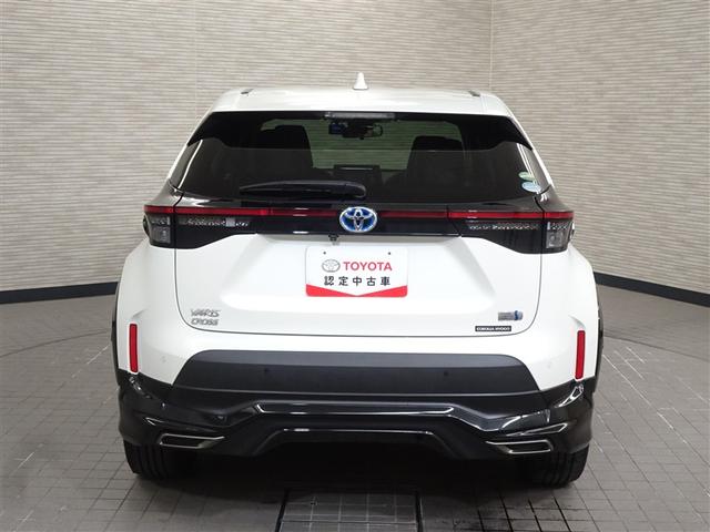 ヤリスクロス ハイブリッドＺ　モデリスタ製フルエアロ　純正アルミホイール　運転席＆助手席シートヒーター　運転席電動シート　ディスプレイオーディオ（ナビあり・ＴＶなし）　全方位モニター　ＬＥＤヘッドライト　合成皮革シート（7枚目）