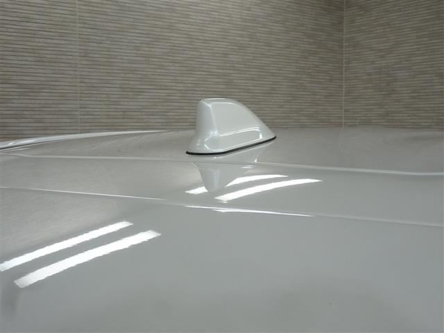 ヤリスクロス ハイブリッドＺ　モデリスタ製フルエアロ　純正アルミホイール　運転席＆助手席シートヒーター　運転席電動シート　ディスプレイオーディオ（ナビあり・ＴＶなし）　全方位モニター　ＬＥＤヘッドライト　合成皮革シート（9枚目）