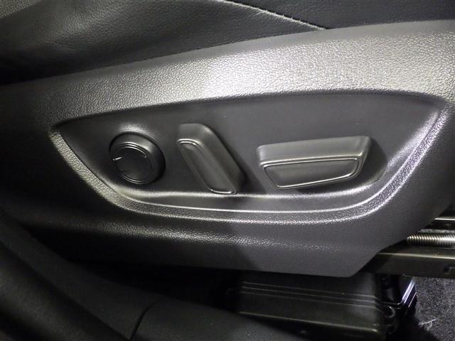 カローラクロス ハイブリッド　Ｚ　衝突被害軽減Ｓ　助手席エアバッグ　ＥＳＣ　１オーナー　フルセグＴＶ　盗難防止システム　リヤカメラ　ＬＥＤライト　クルコン　アイドルストップ　ナビ＆ＴＶ　運転席パワーシート　エアバッグ　アルミホイール（16枚目）