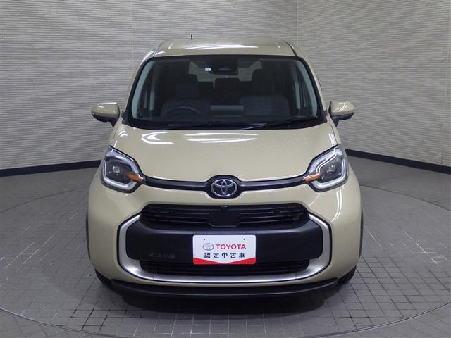 シエンタ ハイブリッドZ カーテンエアバック 地デジフルセグ アクティブクルーズコントロール AC100V給電機能 盗難防止システム 横滑り防止機能 ETC装備 TV・ナビ LEDライト 点検記録簿 キーフリー エアコン(5枚目)