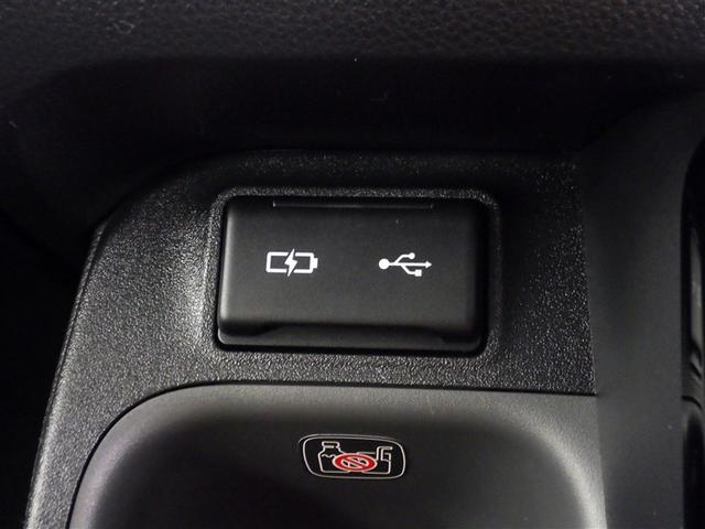 シエンタ ハイブリッドZ カーテンエアバック 地デジフルセグ アクティブクルーズコントロール AC100V給電機能 盗難防止システム 横滑り防止機能 ETC装備 TV・ナビ LEDライト 点検記録簿 キーフリー エアコン(32枚目)