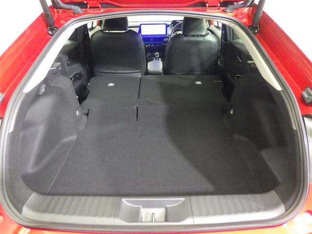 プリウス Z Rカメラ フルセグ地デジTV フルオートエアコン サイドエアバッグ 元試乗車 メモリーナビゲーション ESC 1オーナー車 ナビTV パワーステアリング アルミ Pシート インテリキー AC100(20枚目)