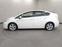 低燃費で環境にもやさしいハイブリッド車です。トヨタ専用診断機器でハイブリッドシステムを綿密に点検してあります！