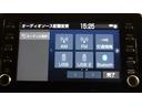 ハイブリッドＺ　ＬＥＤヘッドライト　ディスプレイオーディオ（ナビあり・ＴＶなし）　Ｂｌｕｅｔｏｏｔｈオーディオ　バックカメラ　ＥＴＣ車載器　運転席＆助手席シートヒーター　オートエアコン　スマートキー１個（25枚目）