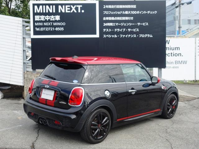 ジョンクーパーワークス ワンオーナー ペッパーPKG LEDヘッドライト 専用JCW17インチAW ヘッドアップディスプレイ ミラーETC レッドルーフ スポーツシート クルコン パドルシフト(26枚目)