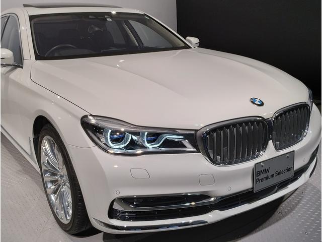 750Li エクセレンス 黒レザーシート 電動ガラスサンルーフ リアエンターテイメント ベンチレーションシート ヘッドアップディスプレイ レーザーライト ハーマンカードン アクティブクルーズコントロール リアスライドブラインド(24枚目)