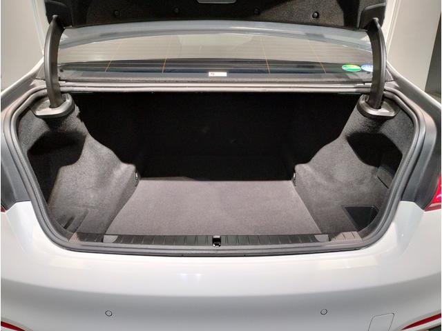 750Li エクセレンス 黒レザーシート 電動ガラスサンルーフ リアエンターテイメント ベンチレーションシート ヘッドアップディスプレイ レーザーライト ハーマンカードン アクティブクルーズコントロール リアスライドブラインド(75枚目)