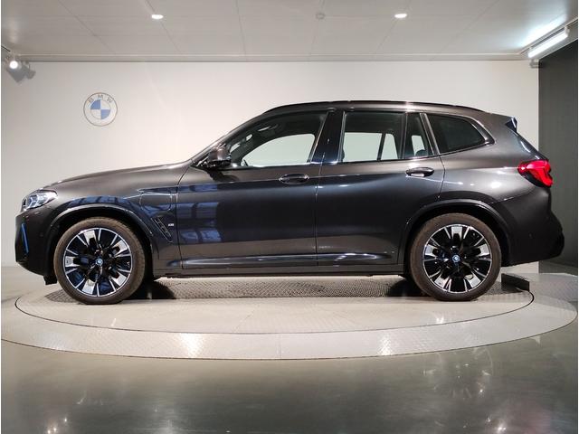 ＢＭＷ ｉＸ３