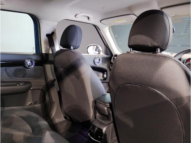 ＭＩＮＩ クーパーＤ　クロスオーバー　追従式クルーズコントロール　ＬＥＤヘッドライト　バックカメラ　障害物センサー　純正ナビ　電動テールゲート　純正１８インチＡＷ　コンフォートアクセス　衝突軽減ブレーキ　Ｂｌｕｅｔｏｏｔｈオーディオ（16枚目）