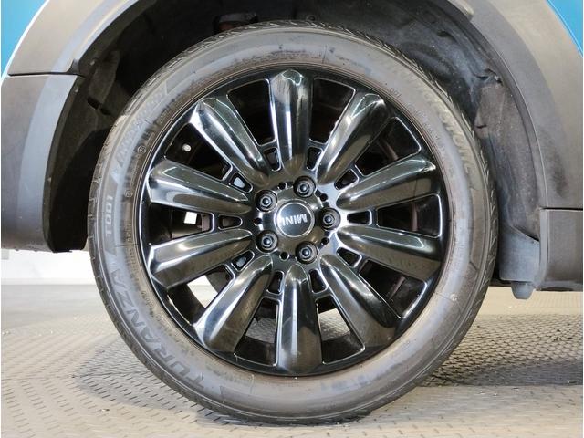 ＭＩＮＩ クーパーＤ　クロスオーバー　追従式クルーズコントロール　ＬＥＤヘッドライト　バックカメラ　障害物センサー　純正ナビ　電動テールゲート　純正１８インチＡＷ　コンフォートアクセス　衝突軽減ブレーキ　Ｂｌｕｅｔｏｏｔｈオーディオ（30枚目）