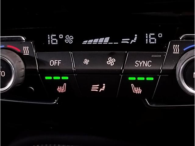 Ｘ１ ｘＤｒｉｖｅ　１８ｄ　ｘライン　後期モデル　モカレザー　シートヒーター　アクティブクルーズコントロール　純正ＨＤＤナビ　バックカメラ　障害物センサー　電動シート　電動リアゲート　ＬＥＤライト　ミラーＥＴＣ　スマートキー　純正１８ＡＷ（36枚目）