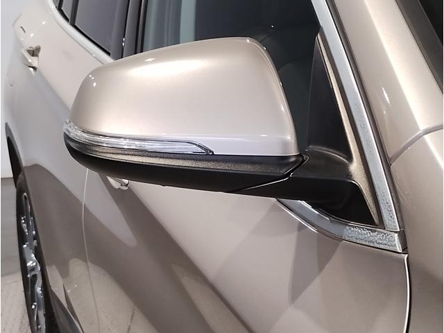 Ｘ１ ｘＤｒｉｖｅ　１８ｄ　ｘライン　後期モデル　モカレザー　シートヒーター　アクティブクルーズコントロール　純正ＨＤＤナビ　バックカメラ　障害物センサー　電動シート　電動リアゲート　ＬＥＤライト　ミラーＥＴＣ　スマートキー　純正１８ＡＷ（58枚目）