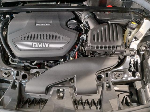 Ｘ１ ｘＤｒｉｖｅ　１８ｄ　ｘライン　後期モデル　モカレザー　シートヒーター　アクティブクルーズコントロール　純正ＨＤＤナビ　バックカメラ　障害物センサー　電動シート　電動リアゲート　ＬＥＤライト　ミラーＥＴＣ　スマートキー　純正１８ＡＷ（71枚目）