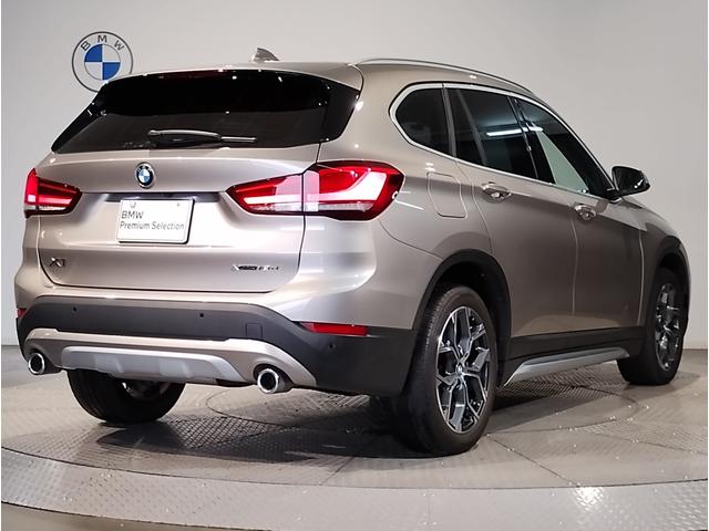 Ｘ１ ｘＤｒｉｖｅ　１８ｄ　ｘライン　後期モデル　モカレザー　シートヒーター　アクティブクルーズコントロール　純正ＨＤＤナビ　バックカメラ　障害物センサー　電動シート　電動リアゲート　ＬＥＤライト　ミラーＥＴＣ　スマートキー　純正１８ＡＷ（76枚目）