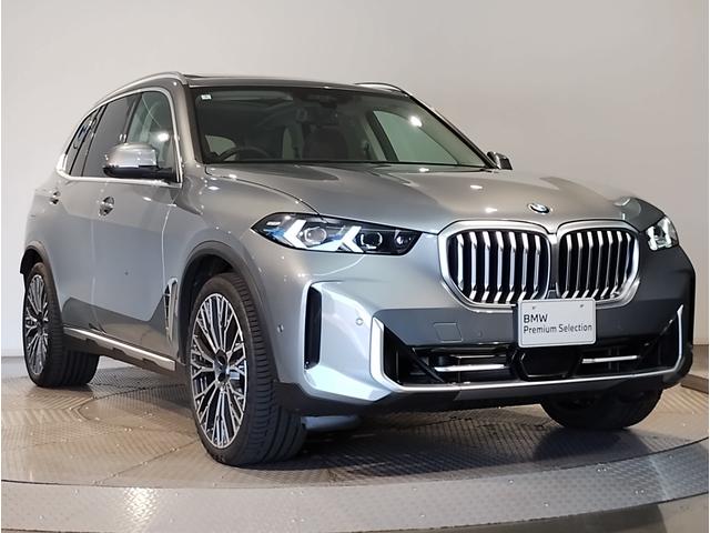 Ｘ５ ｘＤｒｉｖｅ　３５ｄ　エディションＸ　弊社デモレンタカー　パノラマガラスサンルーフ　７人乗り　ブラウンレザー　ｈａｒｍａｎ／ｋａｒｄｏｎ　全周囲カメラ　ヘッドアップＤ　ＡＣＣ　エアサス　シートヒーター　フルセグ地デジ　２２インチＡＷ（80枚目）