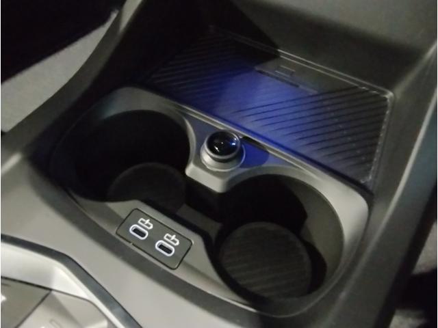 １シリーズ １２０　元弊社デモレンタ　全周囲カメラ　茶革シート　ＬＥＤヘッドライト　ヘッドアップディスプレイ　アクティブクルーズコントロール　電動シート　電動リアゲート　衝突軽減ブレーキ　アンビエントライト（53枚目）