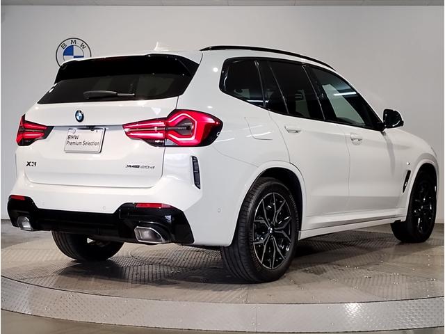 Ｘ３ ｘＤｒｉｖｅ　２０ｄ　Ｍスポーツ　１オーナー　セレクトパッケージ　サンルーフ　ステアリングヒーター　全周囲カメラ　電動リアゲート　電動シート　ブラックレザーシート　地デジ　純正ナビ　１９インチＡＷ　ウッドトリム　追従式クルコン（8枚目）