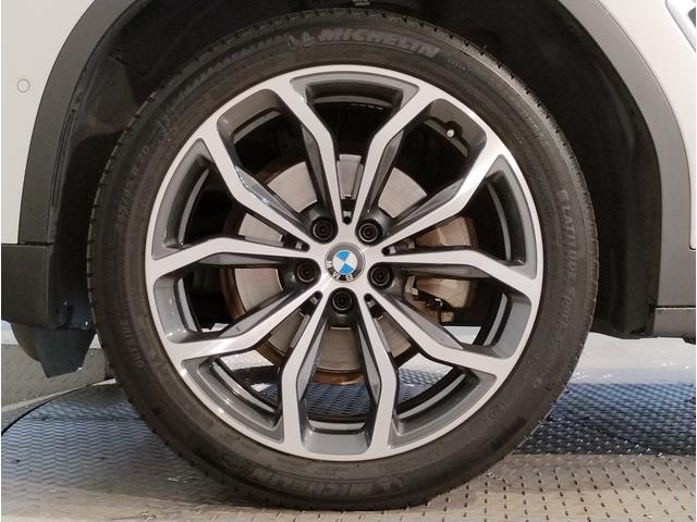 Ｘ３ ｘＤｒｉｖｅ　２０ｄ　モカレザー　電動パノラマサンルーフ　ステアリングヒーター　ベンチレーションシート　全周囲カメラ　純正２０インチアルミ　後席サンシェード　電動リアゲート　ＬＥＤヘッドライト　追従型クルーズコントロール（22枚目）