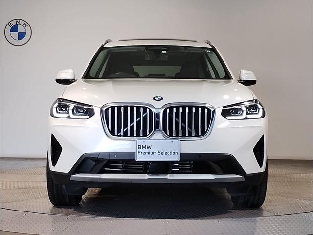 Ｘ３ ｘＤｒｉｖｅ　２０ｄ　モカレザー　電動パノラマサンルーフ　ステアリングヒーター　ベンチレーションシート　全周囲カメラ　純正２０インチアルミ　後席サンシェード　電動リアゲート　ＬＥＤヘッドライト　追従型クルーズコントロール（23枚目）