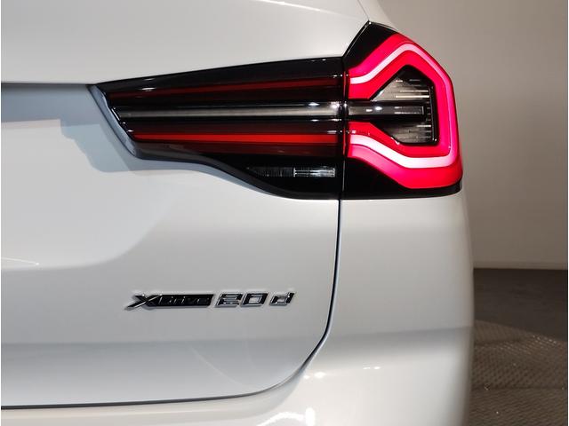 Ｘ３ ｘＤｒｉｖｅ　２０ｄ　モカレザー　電動パノラマサンルーフ　ステアリングヒーター　ベンチレーションシート　全周囲カメラ　純正２０インチアルミ　後席サンシェード　電動リアゲート　ＬＥＤヘッドライト　追従型クルーズコントロール（34枚目）