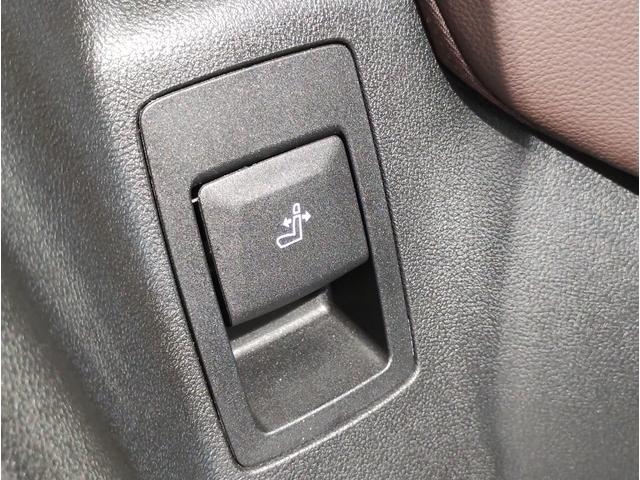 Ｘ３ ｘＤｒｉｖｅ　２０ｄ　モカレザー　電動パノラマサンルーフ　ステアリングヒーター　ベンチレーションシート　全周囲カメラ　純正２０インチアルミ　後席サンシェード　電動リアゲート　ＬＥＤヘッドライト　追従型クルーズコントロール（47枚目）