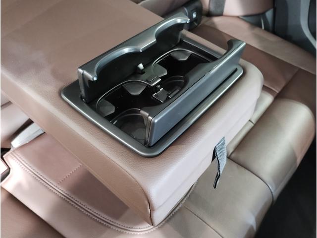 Ｘ３ ｘＤｒｉｖｅ　２０ｄ　モカレザー　電動パノラマサンルーフ　ステアリングヒーター　ベンチレーションシート　全周囲カメラ　純正２０インチアルミ　後席サンシェード　電動リアゲート　ＬＥＤヘッドライト　追従型クルーズコントロール（48枚目）