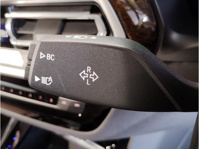 Ｘ３ ｘＤｒｉｖｅ　２０ｄ　モカレザー　電動パノラマサンルーフ　ステアリングヒーター　ベンチレーションシート　全周囲カメラ　純正２０インチアルミ　後席サンシェード　電動リアゲート　ＬＥＤヘッドライト　追従型クルーズコントロール（75枚目）