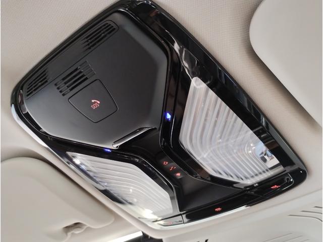 Ｘ３ ｘＤｒｉｖｅ　２０ｄ　モカレザー　電動パノラマサンルーフ　ステアリングヒーター　ベンチレーションシート　全周囲カメラ　純正２０インチアルミ　後席サンシェード　電動リアゲート　ＬＥＤヘッドライト　追従型クルーズコントロール（77枚目）