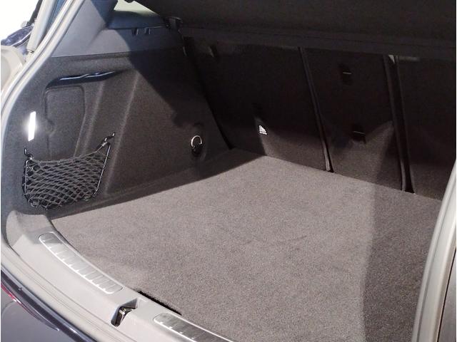 ＭＩＮＩ クーパーＳ　Ｅ　クロスオーバー　オール４　後期モデル　デジタルメーター　追従式クルーズコントロール　ヘッドアップディスプレイ　バックカメラ　障害物センサー　電動テールゲート　純正ナビ　シートヒーター　ＬＥＤヘッドライト　コンフォートアクセス（13枚目）