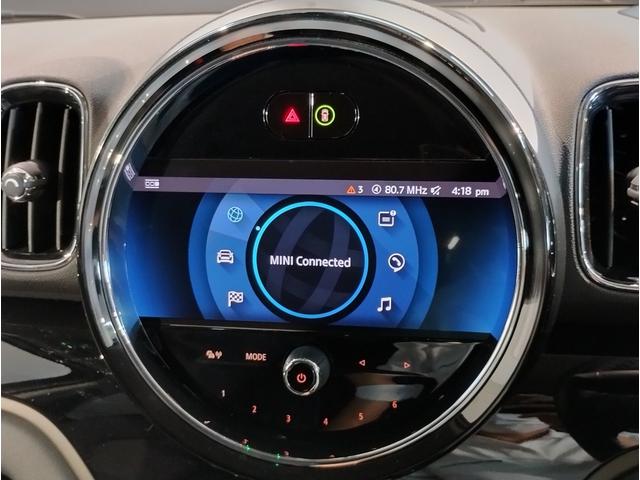 ＭＩＮＩ クーパーＳ　Ｅ　クロスオーバー　オール４　後期モデル　デジタルメーター　追従式クルーズコントロール　ヘッドアップディスプレイ　バックカメラ　障害物センサー　電動テールゲート　純正ナビ　シートヒーター　ＬＥＤヘッドライト　コンフォートアクセス（50枚目）