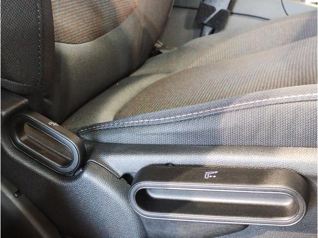 ＭＩＮＩ クーパーＳ　Ｅ　クロスオーバー　オール４　後期モデル　デジタルメーター　追従式クルーズコントロール　ヘッドアップディスプレイ　バックカメラ　障害物センサー　電動テールゲート　純正ナビ　シートヒーター　ＬＥＤヘッドライト　コンフォートアクセス（66枚目）