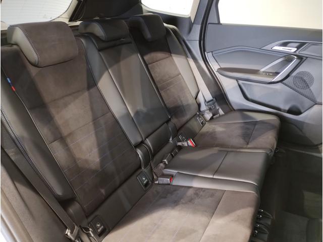 Ｘ１ ｘＤｒｉｖｅ　２０ｄ　Ｍスポーツ　デモレンタ　１オーナー　カーブドディスプレイ　全周囲カメラ　ヘッドアップディスプレイ　電動シート　電動リアゲート　パドルシフト　追従式クルコン　ＬＥＤライト　ＥＴＣ　シートヒーター　純正１８インチＡＷ（16枚目）