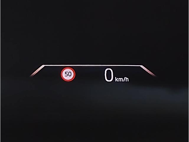 Ｘ１ ｘＤｒｉｖｅ　２０ｄ　Ｍスポーツ　デモレンタ　１オーナー　カーブドディスプレイ　全周囲カメラ　ヘッドアップディスプレイ　電動シート　電動リアゲート　パドルシフト　追従式クルコン　ＬＥＤライト　ＥＴＣ　シートヒーター　純正１８インチＡＷ（22枚目）