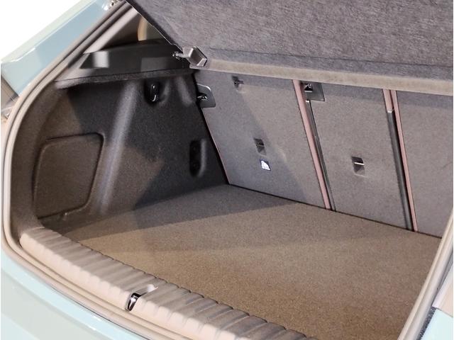 1シリーズ 120d ハイラインパッケージ 弊社元デモカー 1オーナー harman/kardon ヘッドアップディスプレイ 全周囲カメラ モカレザー 衝突軽減ブレーキ 追従式クルーズコントロール 電動リアゲート ハイラインパッケージ(27枚目)