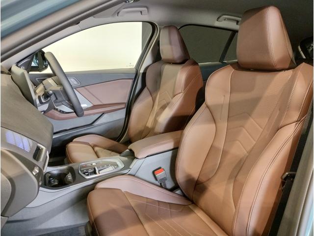 1シリーズ 120d ハイラインパッケージ 弊社元デモカー 1オーナー harman/kardon ヘッドアップディスプレイ 全周囲カメラ モカレザー 衝突軽減ブレーキ 追従式クルーズコントロール 電動リアゲート ハイラインパッケージ(31枚目)