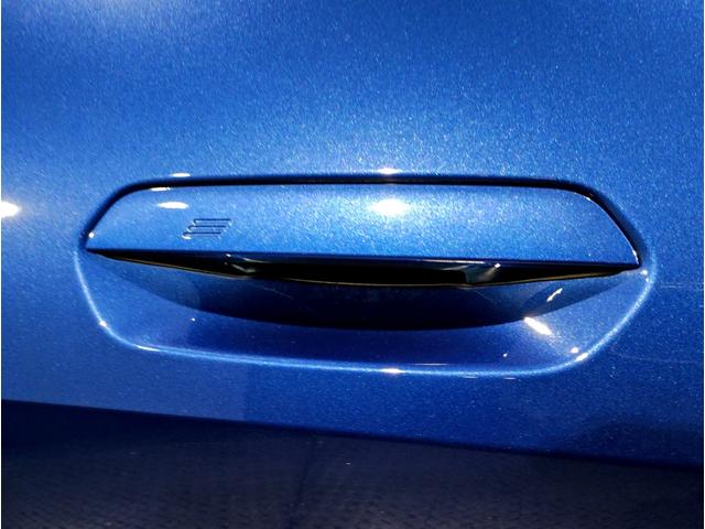 4シリーズ 420iグランクーペ Mスポーツ 1オーナー 後期モデル カーブドディスプレイ 後期ステアリング 全周囲カメラ 電動リアゲート ヘッドアップディスプレイ 電動シート 衝突軽減ブレーキ シートヒーター パドルシフト アンビエントライト(12枚目)